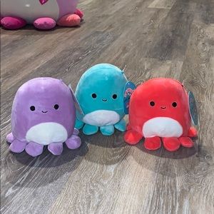 NWT Squishmallow octopus set